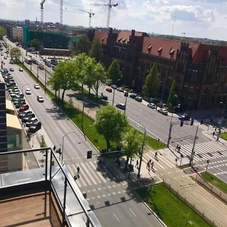 Lägenhet Black Tower In Centrum