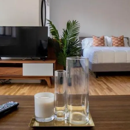 Black Tower In Centrum アパート