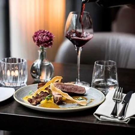 Black Tower In Centrum Appartement