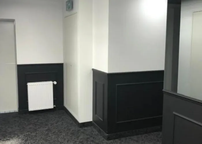 Black Tower In Centrum Lägenhet *